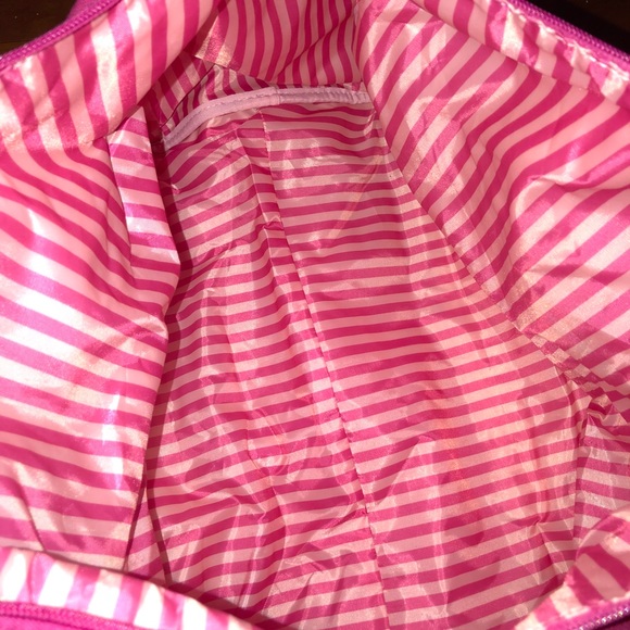 VICTORIAS SECRET TOTE - Picture 7 of 7